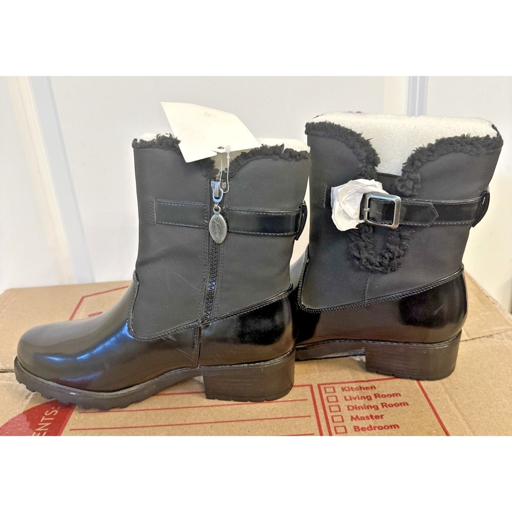 Trotters Women 6.5M Blast III Black Ankle Winter Boots Faux Fur‎ Wipeable *Flaw*